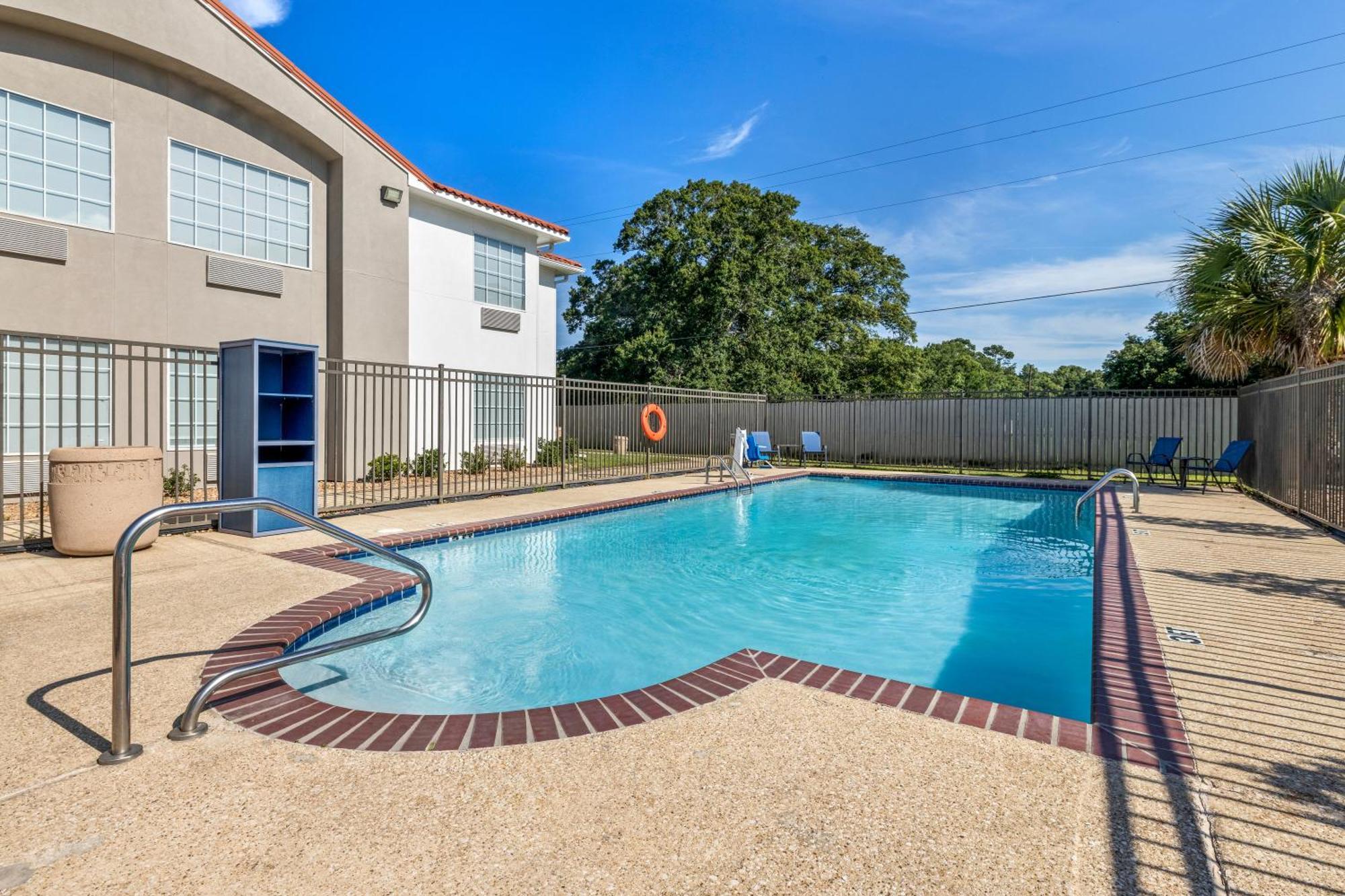 Best Western Acadia Hotel Crowley Bagian luar foto